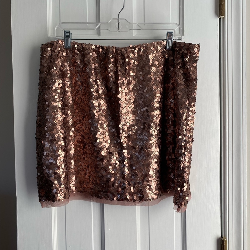 Brown skirt